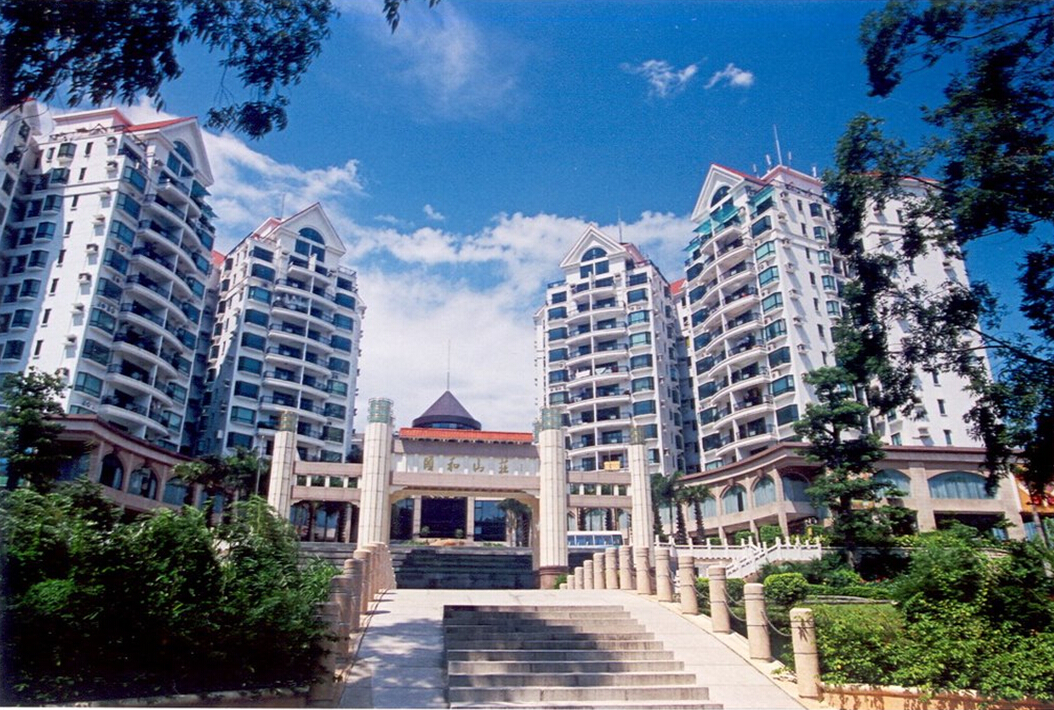 广州颐和山庄电梯控制系统